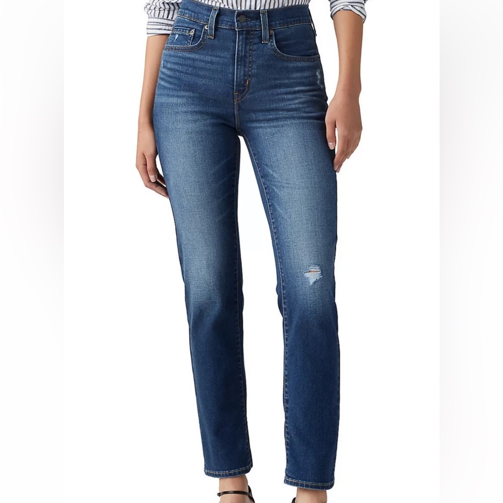 Women’s levis 724 Cropped hIgh rise straight jeans in size 27